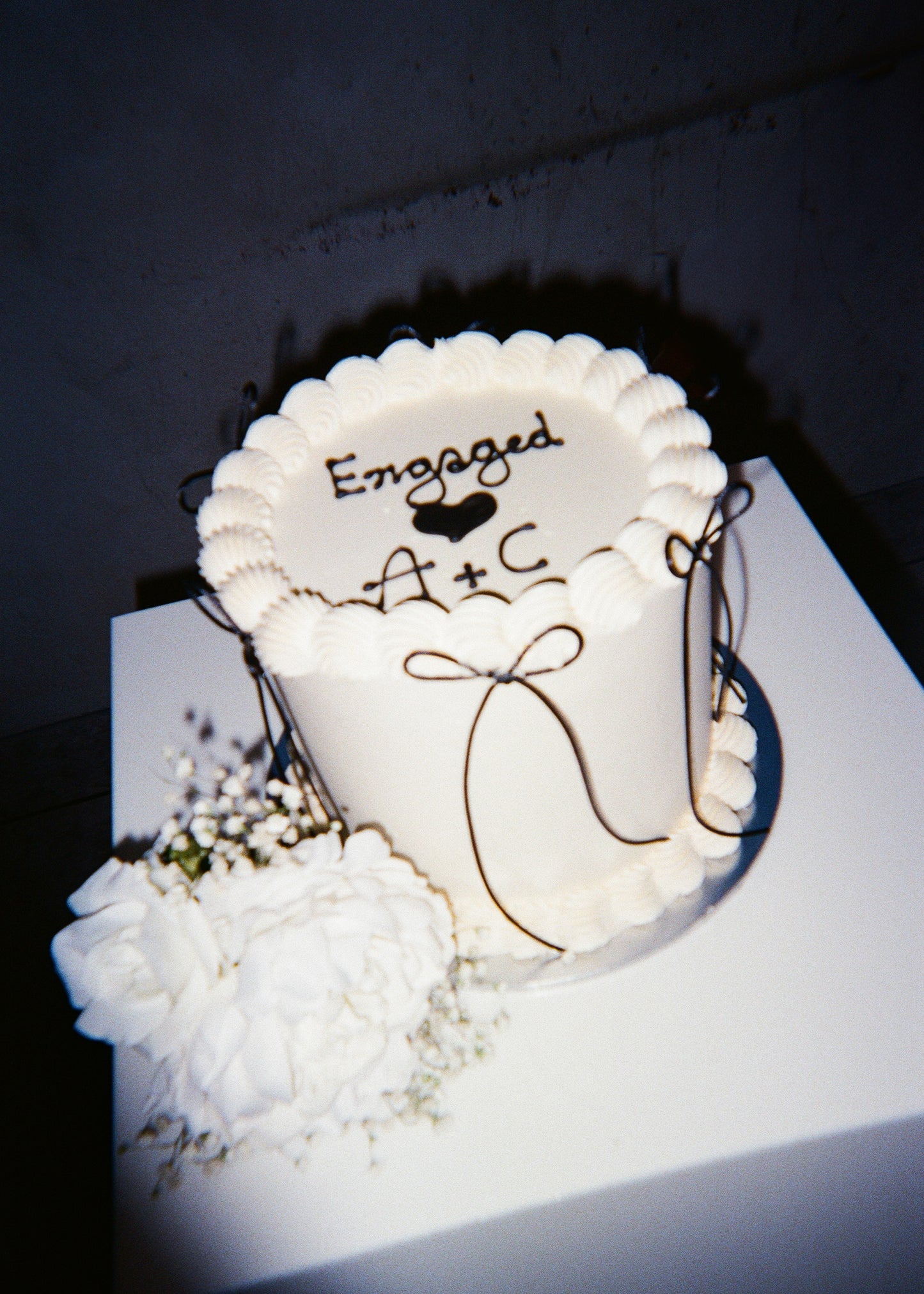 One Tier Double Barrel Cake