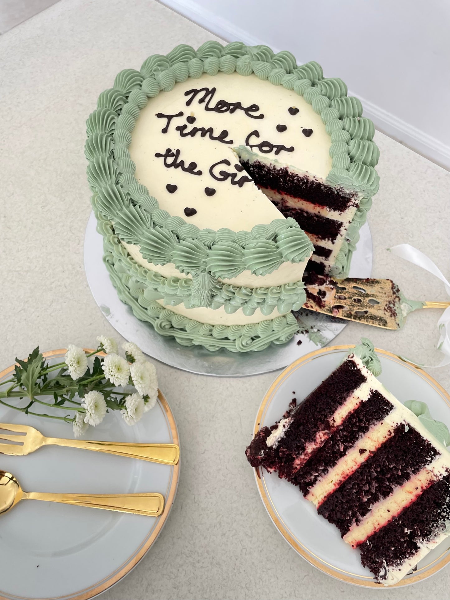 Giorgina's Birthday Cake (Round or Heart)