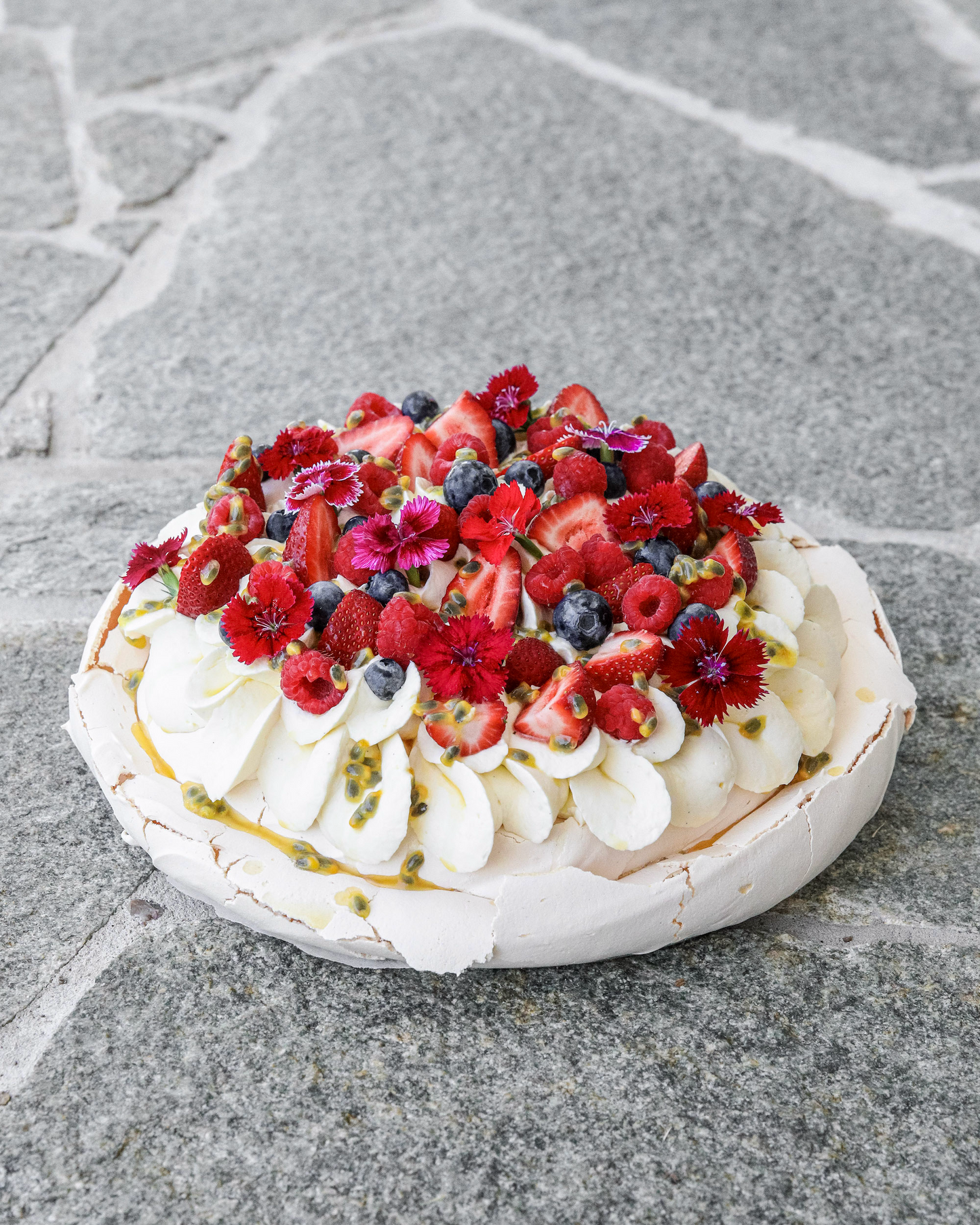 Mixed Berry Pavlova (GF)