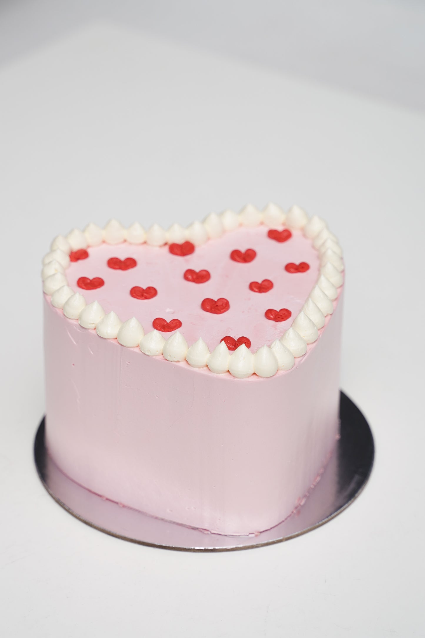 Glamorous Heart Cake